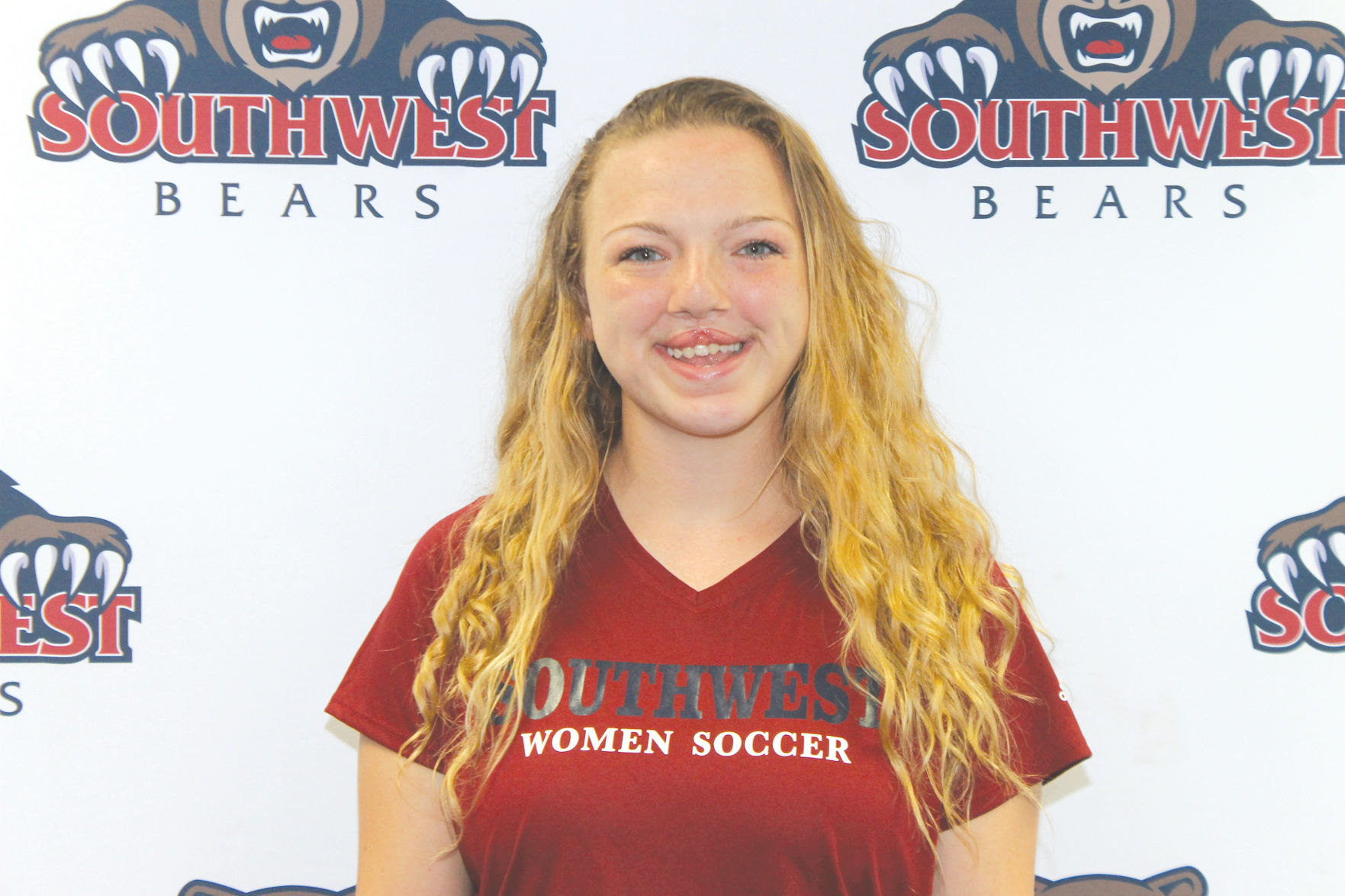 Holley joins MUW soccer